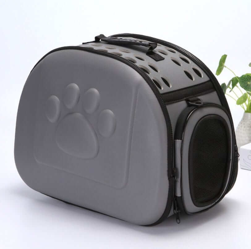 Compact Travel Pet Carrier - lightweight, foldable carrier for dogs & cats, perfect for travel and everyday use.