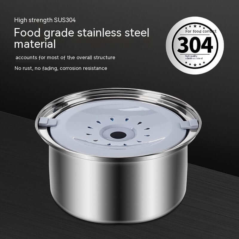 SplashGuard Dog Water Bowl made of food grade SUS304 stainless steel, ensuring rust resistance and durability.