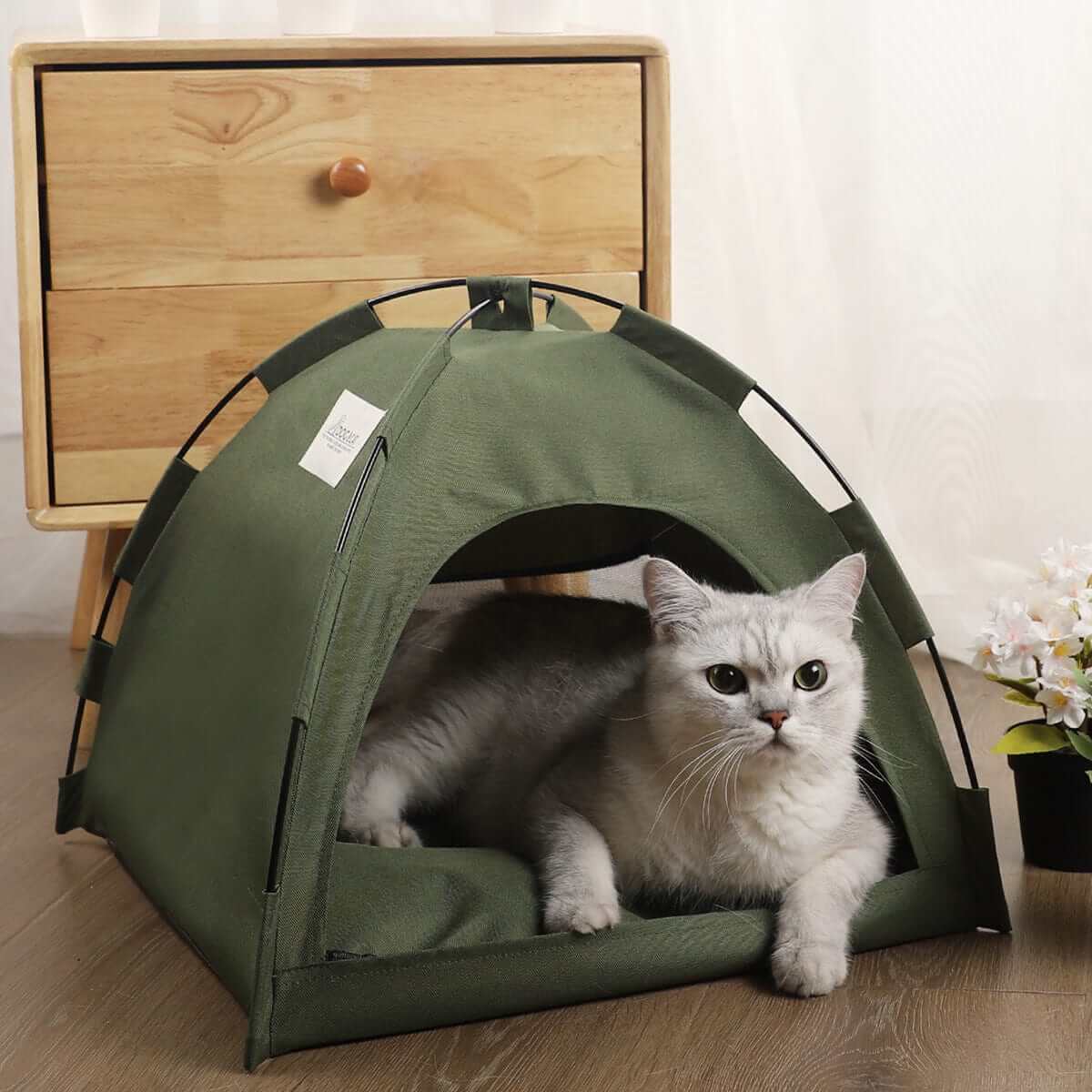Washable Pet Tent Bed for cats, cozy polyester teepee with removable cushion, ideal for indoor and outdoor use.