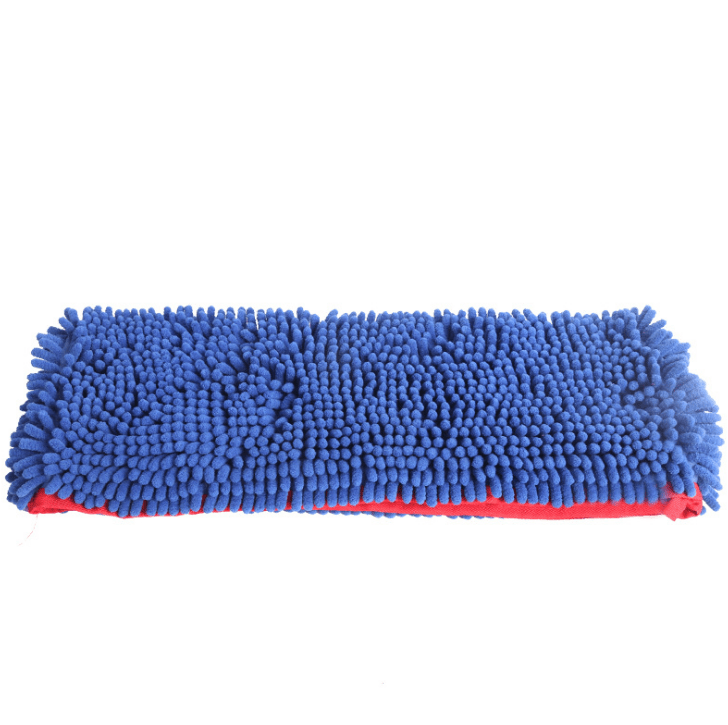 Dog & Cat Quick Absorb Bath Towel in blue and red, high-quality microfiber, fast absorbent for dogs and cats.