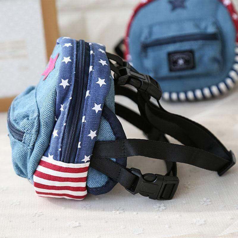 Star Denim Pet Schoolbag features adjustable straps, zipper pocket, and breathable fabric for dogs and cats.