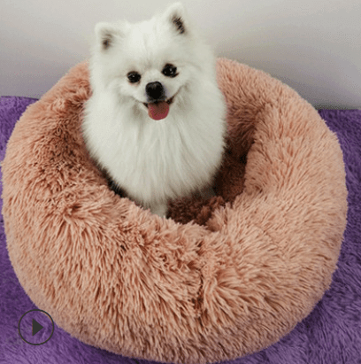 Ultra Soft Pet Bed for Dogs & Cats, features plush fur for comfort, perfect gift for pets in cold weather.