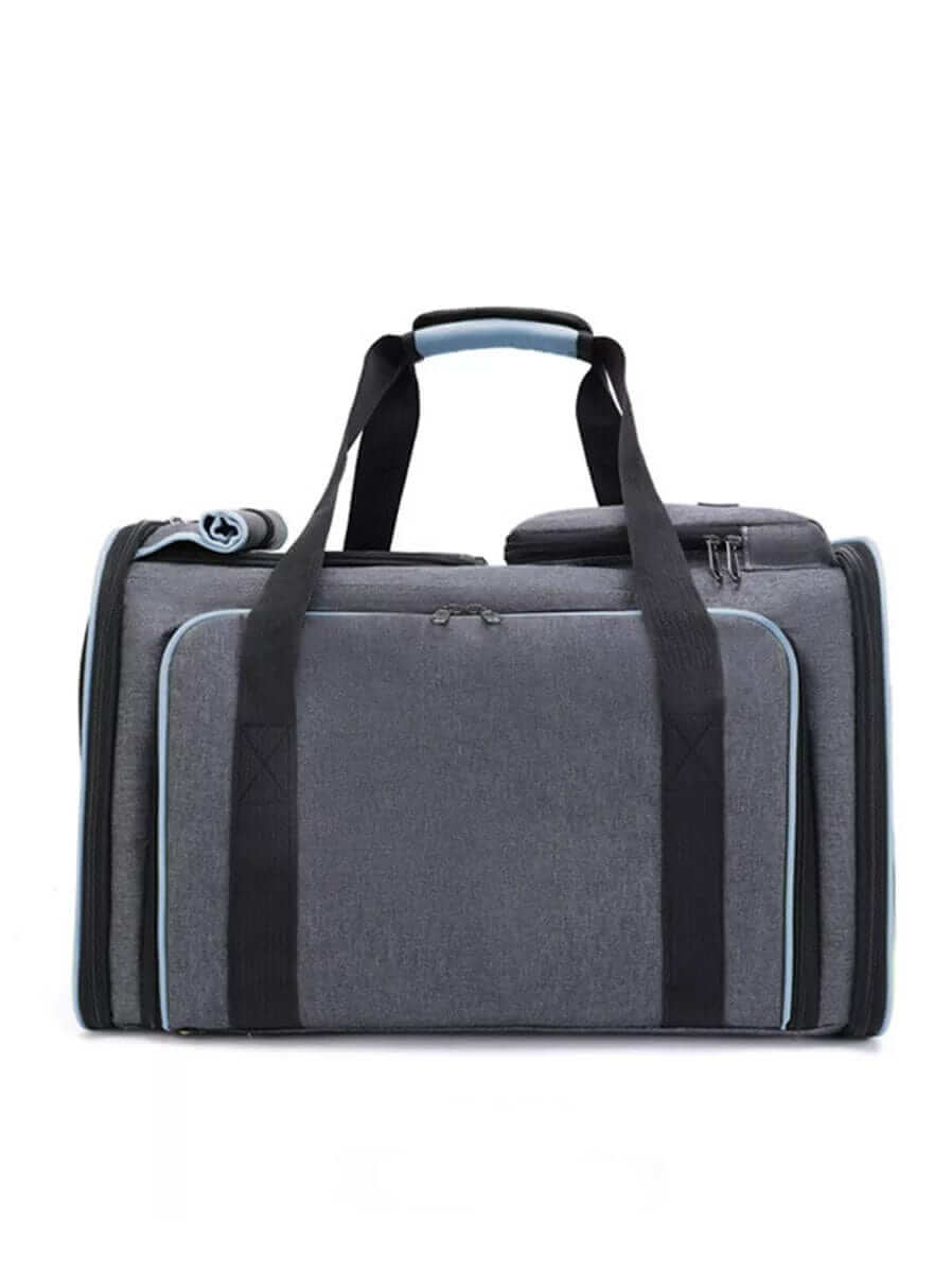 Expandable Large-Capacity Pet Travel Bag for dogs and cats with breathable mesh and ample space.