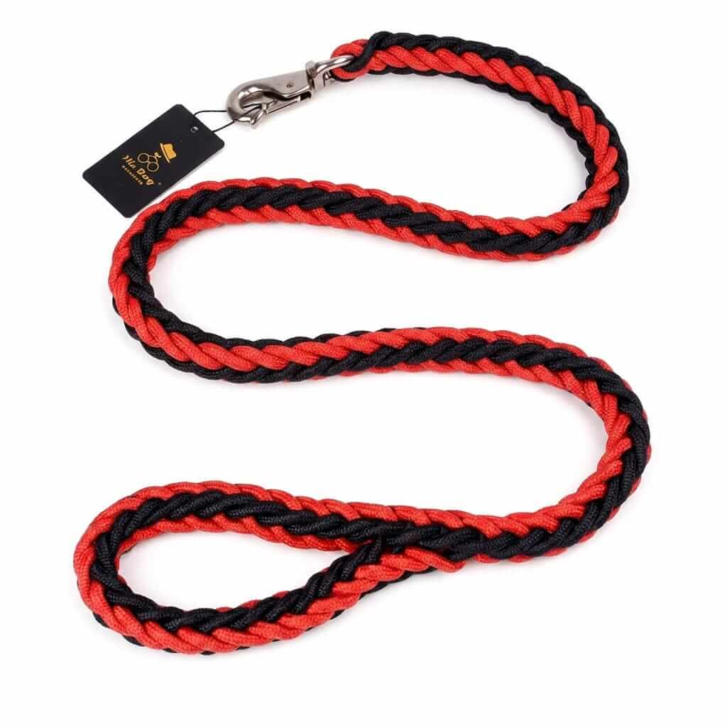 Heavy Duty Metal Clasp Braided Dog Leash in red and black, featuring a secure metal clasp for dogs and cats by Dogs & Cats.
