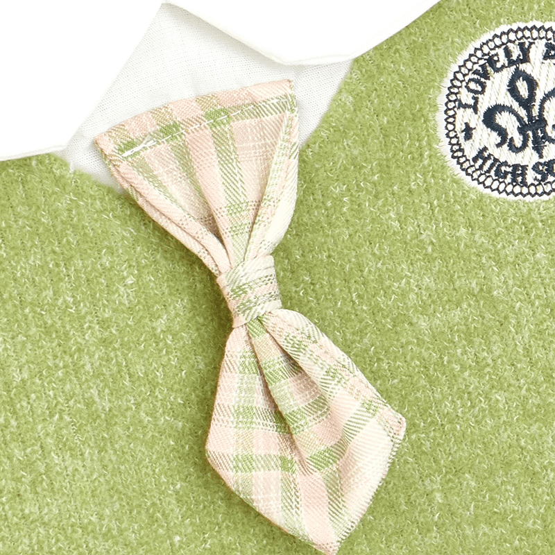 Plaid Chic Pet Skirt close-up with green fabric and plaid bow, stylish design for dogs and cats.