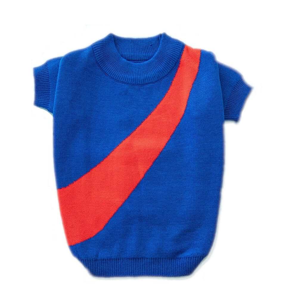 SnugFit Dog Sweater - Cozy and stylish sweater for dogs, made from soft fabric, perfect for chilly days. Dogs & Cats brand.