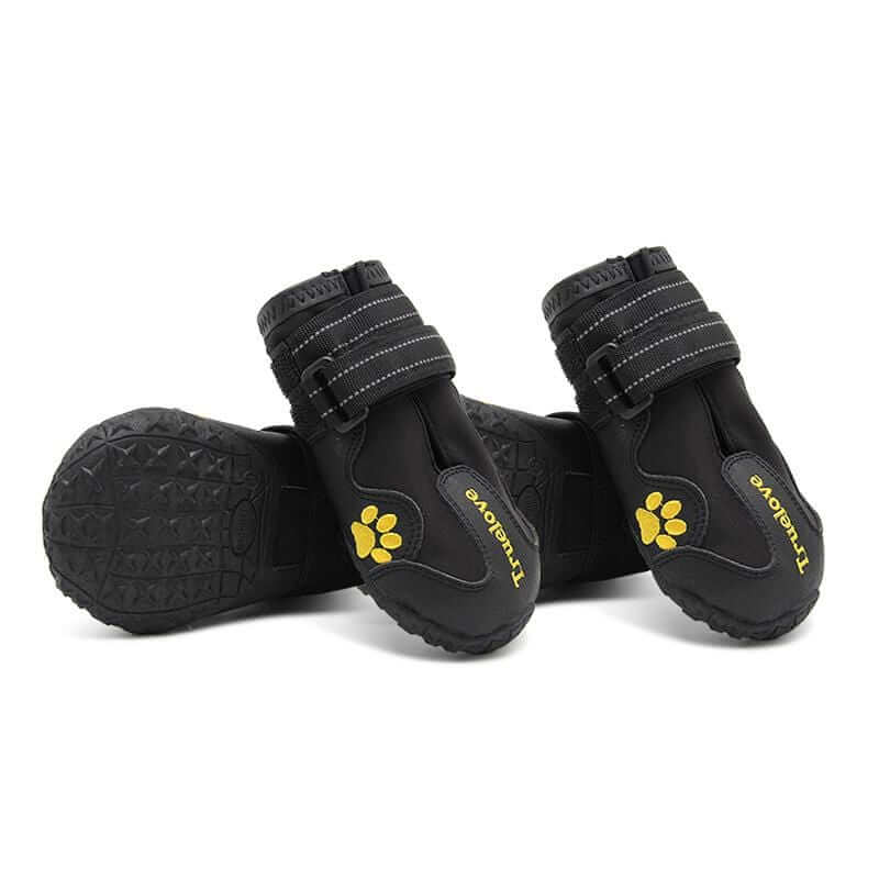 Big Dog Shoes Non-Slip Wear dog boots with rugged soles and waterproof fabric for protection and comfort.
