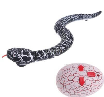 Novelty Remote Control Snake Toy for dogs & cats, featuring realistic movement and retractable tongue.