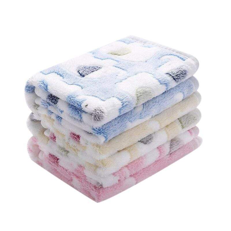 Soft Coral Fleece Warm Blanket, cozy microfleece, ultra-soft pet blanket, ideal for dogs & cats.