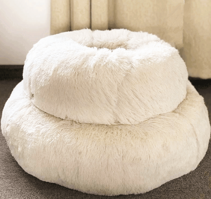 Ultra Soft Pet Bed - Comfortable plush fur bed for dogs & cats, breathable, durable, and perfect for winter.